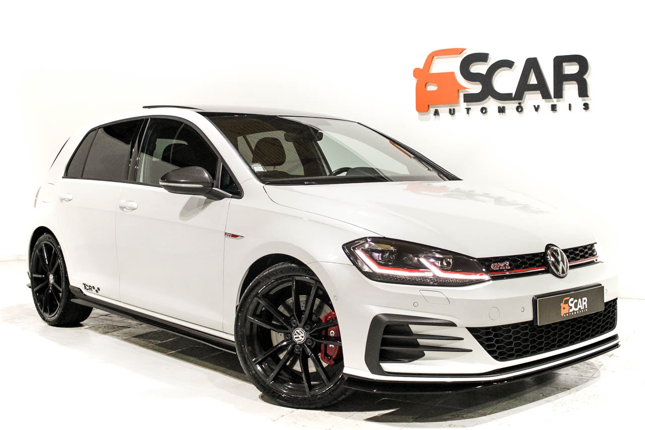 VW Golf 2.0 TSI GTi TCR DSG 290cv Akrapovic - SCAR Automóveis