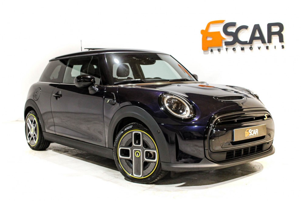 Mini Electric Cooper SE Collection