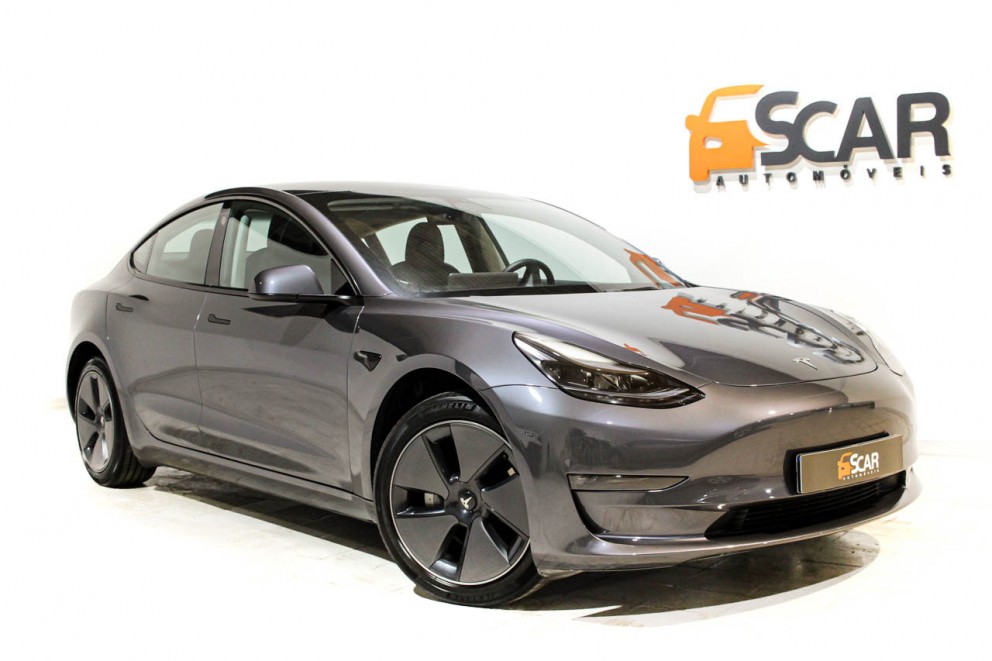 Tesla Model 3 Long Range RWD